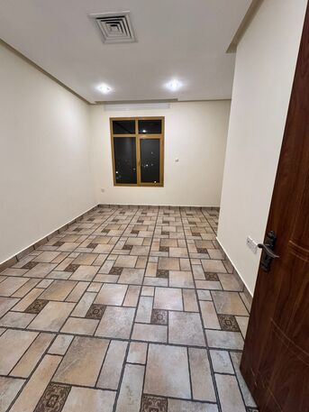 Kuwait City, Apartments/Houses, KWD 560/month,  3 BR,  Apartment In Rumaithiya, 3 Bedrooms, One Of Which Is A Master Bedroom.