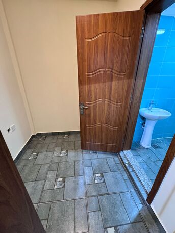 Kuwait City, Apartments/Houses, KWD 560/month,  3 BR,  Apartment In Rumaithiya, 3 Bedrooms, One Of Which Is A Master Bedroom.