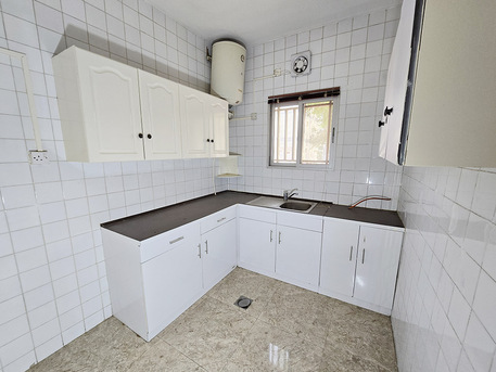 Jidhafs, Apartments/Houses, BHD 200/month,  2 BR,  75 Sq. Meter,  2BHK Apartment For Rent With Pool & Tennis And Squatch - Family