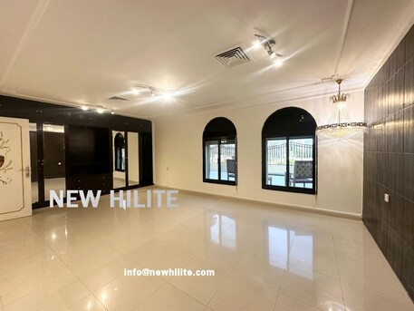 Kuwait City, Apartments/Houses, KWD 1250/month,  3 BR,  Spacious 3-Bedroom Floor With Terrace For Rent In Salwa