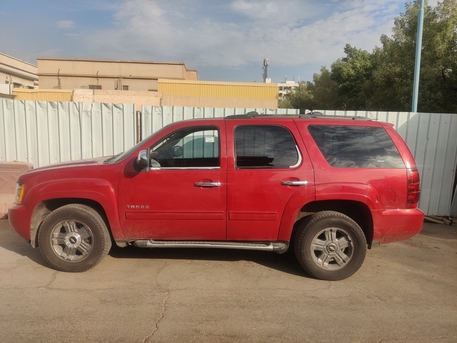 Riyadh, Vehicles, Cars & Trucks , SAR 52000,  Chevrolet Tahoe,  2014,  Automatic,  202000 KM,  Need To Exit From Ksa