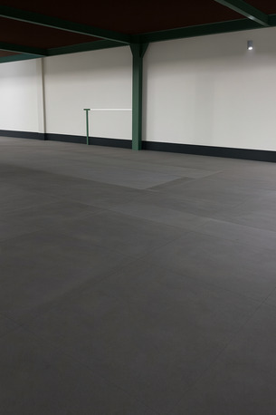 Salmabad, Warehouses, BHD 2500,  900 Sq. Meter,  For Rent : Spacious Warehouse In Salmabad.