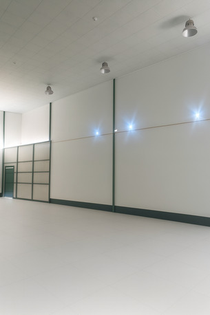 Salmabad, Warehouses, BHD 2500,  900 Sq. Meter,  For Rent : Spacious Warehouse In Salmabad.