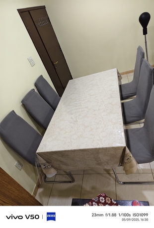 Al Aziziyah, Household Items, SAR 450,  Dinning Table In Mint Condition For Sale