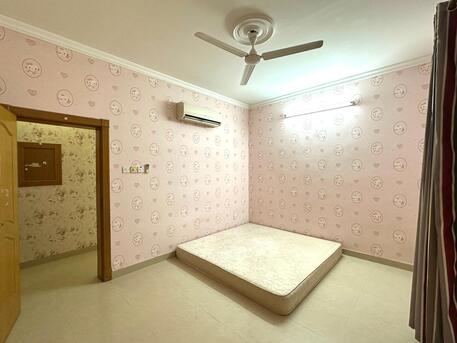 Manama, Apartments, Flats, Houses & Villas, BHD 300/month,  2 BR,  SEMI FURNISHED 2 BEDROOM FLAT FOR RENT