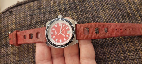 Riyadh, Jewelry, SAR 1900,  Zodiac Sport Diving Watch Big Dial 42mm For Men Original Swiss Made