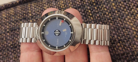 Riyadh, Jewelry, SAR 1900,  Zodiac Automatic Watch (magic Hands) For Men Original Swiss Made