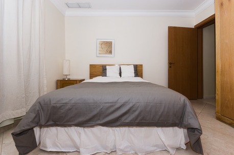 Kuwait City, Apartments/Houses, KWD 425/month,  Furnished,  2 BR,  Mangaf &ndash; Furnished Two Bedroom Apartment W/pool