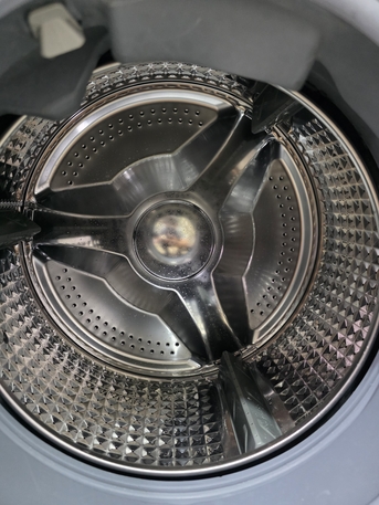 Al Batha, Household Items, SAR 1,  For Sale: Samsung 8KG Fully Automatic Washing Machine &ndash; Almost New Condition