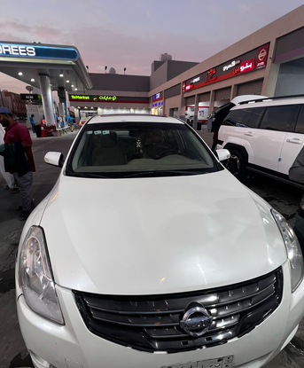 Riyadh, Vehicles, Cars & Trucks , SAR 18500,  Nissan Altima,  2010,  Automatic,  251000 KM,     Full Option In Very Good Condition