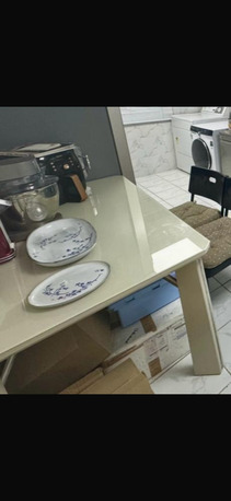 Jeddah, Furniture, SAR 200,  Dining Glass Table