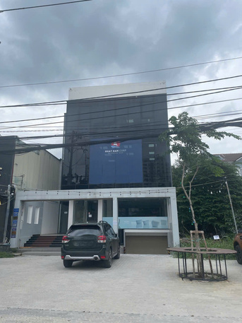 Ho Chi Minh City, Sublets, USD 5200/month,  Studio,  240 Sq. Meter,  HR238-Office & Showroom For Rent | Ground + 1st Floor | 8x15m | $5,200 (HCM City)