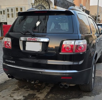 Makkah, Vehicles, Cars & Trucks , SAR 29999,  Gmc Acadia,  2010,  Automatic,  166000 KM,    &ndash; Excellent Condition &ndash; Urgent Sale &ndash; SAR 29,999 ( Negotiable )