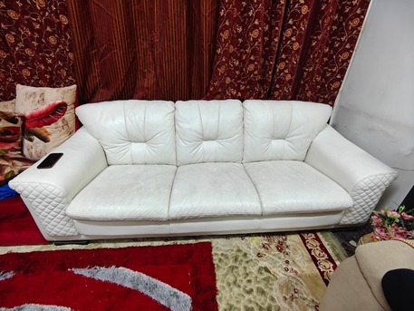 Al Khalidiyah, Furniture, SAR 550,  White American Style Sofa