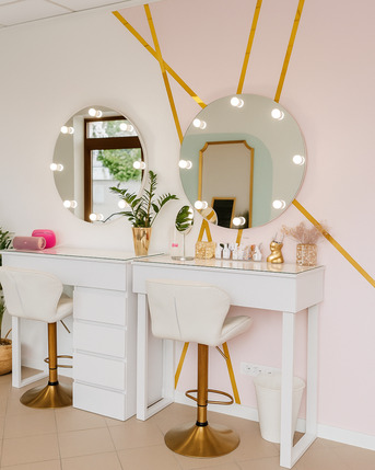Warsaw, Businesses For Sale, Profitable Beauty Salon For Sale In Central Warsaw (Wola)