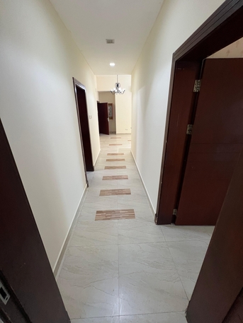 Mahooz, Apartments/Houses, BHD 280/year,  2 BR,  EXCELENT |2BHK|SEMI FURNISHED FLAT WITH EWA NEAR 212 SUPER MARKET HALF OPEN KITCHEN TABLE