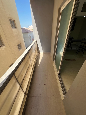 Mahooz, Apartments/Houses, BHD 280/year,  2 BR,  EXCELENT |2BHK|SEMI FURNISHED FLAT WITH EWA NEAR 212 SUPER MARKET HALF OPEN KITCHEN TABLE