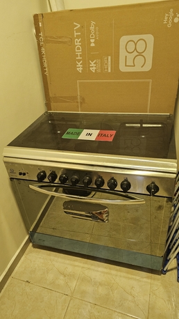 Khobar, Appliances, SAR 900,  Indesit Cooking Range ( 4 Gas Burner, 2 Induction & Gas Oven)