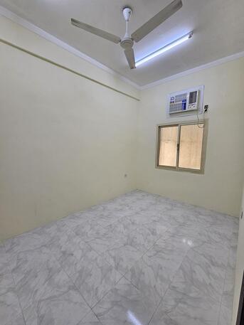 Manama, Apartments/Houses, BHD 190/month,  2 BR,  Flat For Rent In Gufool With EWA Nearby Al Hawaj