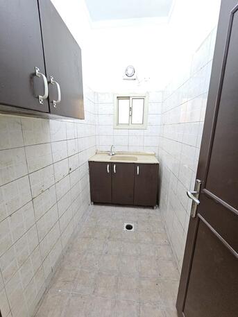Manama, Apartments/Houses, BHD 190/month,  2 BR,  Flat For Rent In Gufool With EWA Nearby Al Hawaj