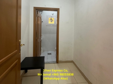 Kuwait City, Apartments/Houses, KWD 400/month,  3 BR,  100 Sq. Meter,  3 Bedroom Apartment With Sharing Garden For Rent In Fahad Al Ahmad.
