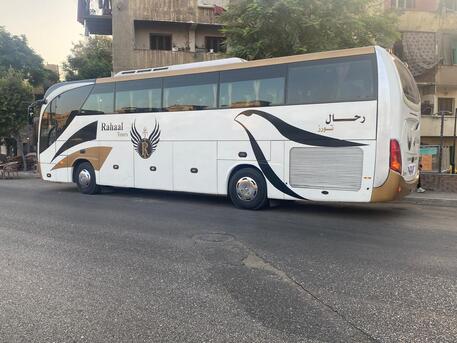 Cairo, Vehicles, Cars & Trucks , EGP 3000,  اتوبيس مرسيدس,  2023,  Manual,  120 KM,  احجز الآن أفخم  50 راكب م