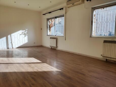 Amman, Apartments/Houses, JOD 3900/year,  2 BR,  150 Sq. Meter,  -UNFURNISHED-  غير مفروش 2 نوم خلف مدرسة الراهبات 