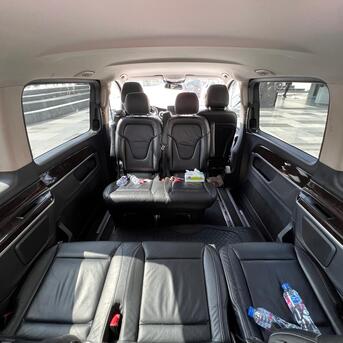 Cairo, Automotive, إيجار ڤان مرسيدس فيانو بالسائق لتجربة سفر VIP