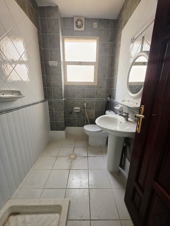 Adliya, Apartments/Houses, BHD 235/month,  Furnished,  1 BR,  - Bright And Neet Fully Furnished 1 BHK Flat With Ewa, Parking @235/BD In Adliya