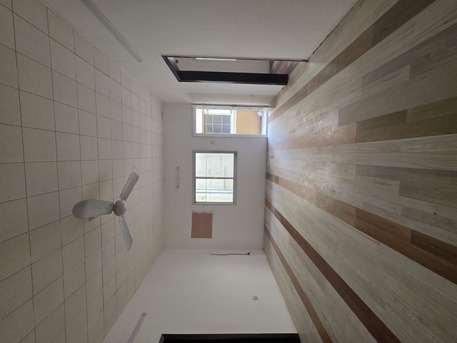 Adliya, Apartments/Houses, BHD 200/month,  3 BR,  - Neet And Clean UN Furnished 3 BHK Flat Without Ewa @200/BD In Adliya