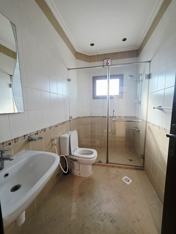 Adliya, Apartments/Houses, BHD 330/month,  Furnished,  2 BR,  -Very Neet & Clean Fully Furnished Spacious 2 BHK Flat With Ewa, Parking @330/BD In Adliya