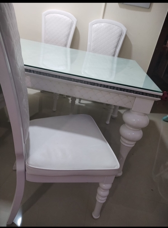 Jubail, Furniture, SAR 450,  Dining Table