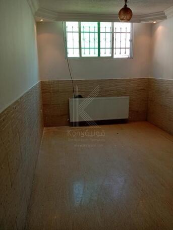 Amman, Apartments/Houses, JOD 3000/year,  3 BR,  Apartment For Rent In Abdallah Ghosheh St
