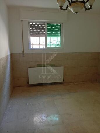 Amman, Apartments/Houses, JOD 3000/year,  3 BR,  Apartment For Rent In Abdallah Ghosheh St