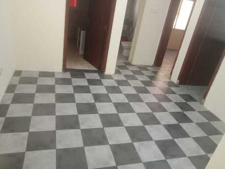 Manama, Apartments/Houses, BHD 180/month,  2 BR,  100 Sq. Meter,  2 Bhk Semi Furnished Flat Available With Ewa In Manama Call Aleena