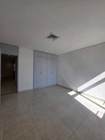 Kuwait City, Apartments/Houses, KWD 650/month,  3 BR,  Spacious And Excellent Apartment For Rent In Hawally (175 Sq M)