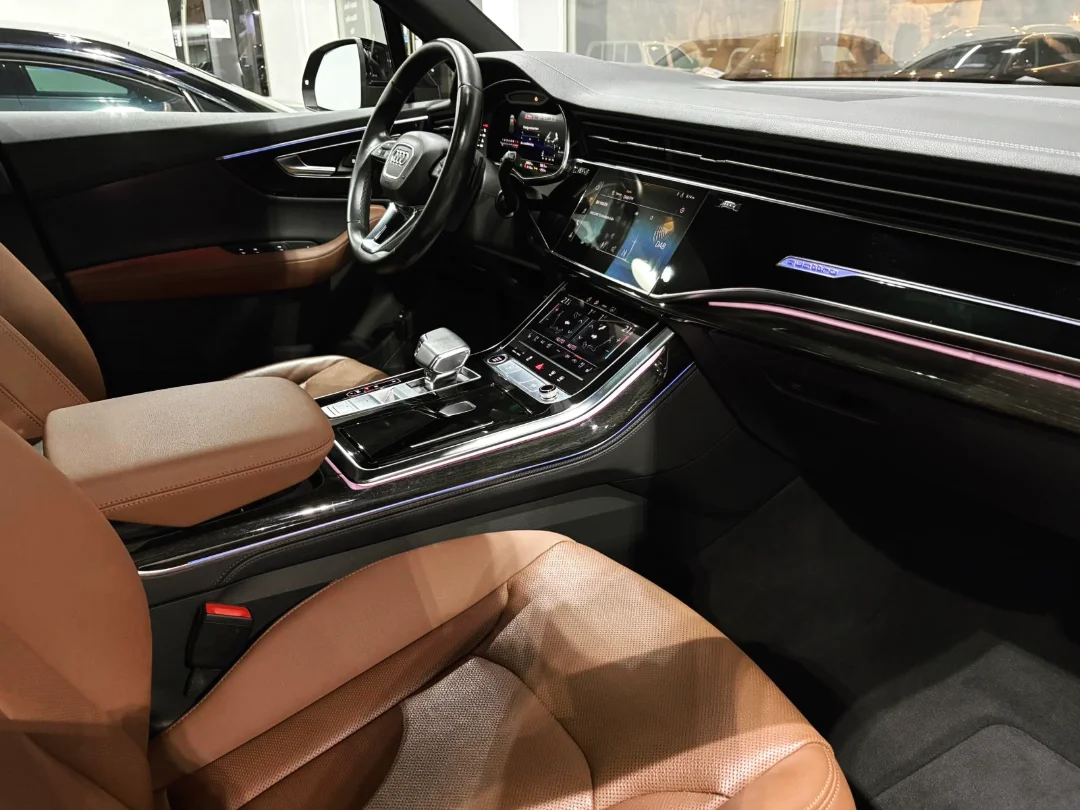 Amwaj Islands, Vehicles, Cars & Trucks , BHD 21995,  Audi Q7 S-Line Black Edition,  2023,  Automatic,  29000 KM,  Audi Q7 S-Line Quattro 55 TFSI  Special Order Black Edition V6 3.0L TC 340 HP