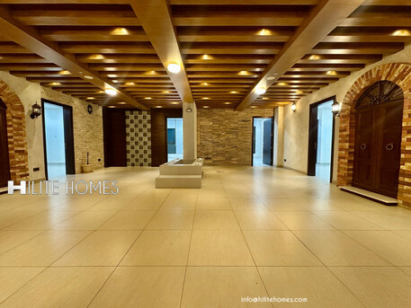 Kuwait City, Offices, KWD 6000,  650 Sq. Meter,  Commercial Floor In Bneid Al Qar,Kuwait