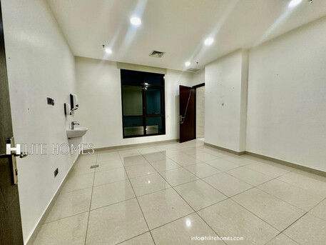 Kuwait City, Offices, KWD 6000,  650 Sq. Meter,  Commercial Floor In Bneid Al Qar,Kuwait