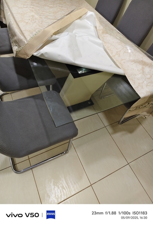 Al Aziziyah, Household Items, SAR 450,  Dinning Table With 6 Chairs