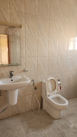Manama, Apts/Flats Wanted, BHD 150/month,  2 BR,  2bhk, 2 Bathroom, Kitchen ,hall And Balcony