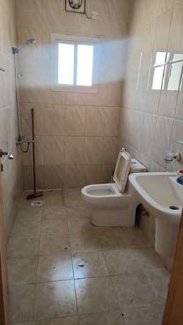 Manama, Apts/Flats Wanted, BHD 150/month,  2 BR,  2bhk, 2 Bathroom, Kitchen ,hall And Balcony