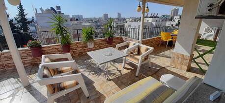 Amman, Rooms Available, JOD 200/month,  &Ugrave;&Ugrave;&Oslash;&plusmn;&Ugrave;&Oslash;&acute;,  150 Sq. Meter,  Room Rent In Jabal El Waibdh With Panoramic Terrace