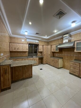 Kuwait City, Apartments/Houses, KWD 850/month,  4 BR,  Apartment For Rent In Rumaithiya: Four Master Bedrooms, Six Bathrooms.