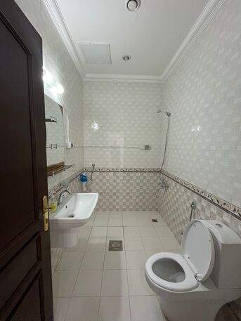 Kuwait City, Apartments/Houses, KWD 850/month,  4 BR,  Apartment For Rent In Rumaithiya: Four Master Bedrooms, Six Bathrooms.