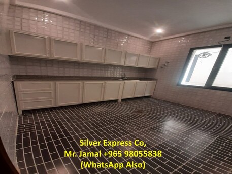 Mubarak Al-Kabeer, Apartments/Houses, KWD 350/month,  3 BR,  100 Sq. Meter,  A Very Nice 3 Bedroom Villa Flat In Abu Fatira (Expats Only).