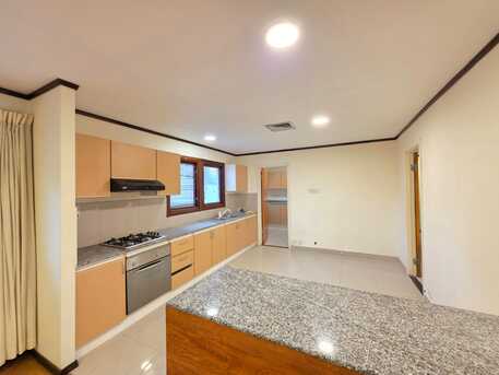 Budaiya, Apartments/Houses, BHD 400/month,  3 BR,  300 Sq. Meter,  Lovely Villa With Large Garden Near Budaiya Bus Stand