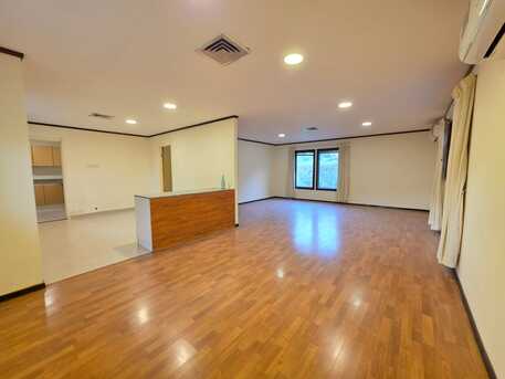 Budaiya, Apartments/Houses, BHD 400/month,  3 BR,  300 Sq. Meter,  Lovely Villa With Large Garden Near Budaiya Bus Stand