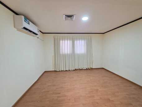 Budaiya, Apartments/Houses, BHD 400/month,  3 BR,  300 Sq. Meter,  Lovely Villa With Large Garden Near Budaiya Bus Stand