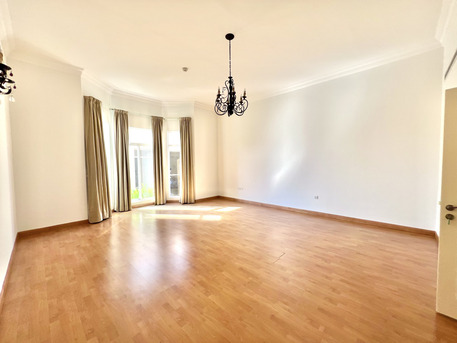 Saar, Villas, BHD 1400,  500 Sq. Meter,  Spacious 4BR Family Villa With Private Garden &ndash; Saar &ndash; BHD 1,400